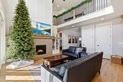 1919 W 850 S, Layton, UT 84041 - Photo 9