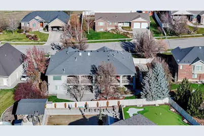 600 E 100 S, Hyde Park, UT 84318 - Photo 3