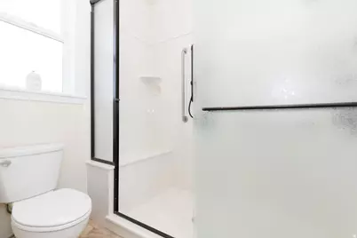 600 E 100 S, Hyde Park, UT 84318 - Photo 19