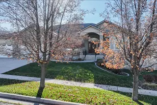 600 E 100 S, Hyde Park, UT 84318 - Photo 75