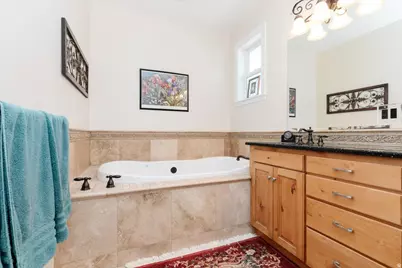 600 E 100 S, Hyde Park, UT 84318 - Photo 17