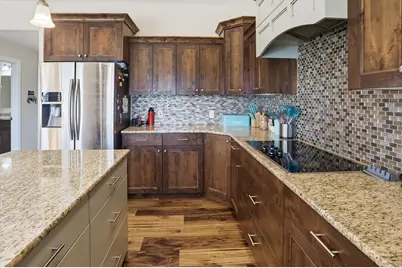 2611 W 1850 S, West Haven, UT 84401 - Photo 7