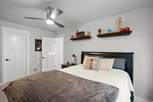 1379 E Petunia Ct, Layton, UT 84040 - Photo 23