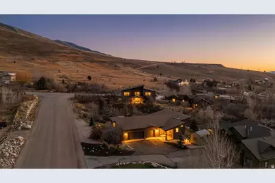 5001 E Fairways Dr, Eden, UT 84310 - Photo 3