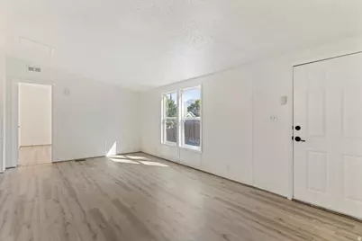 873 W 25th St, Ogden, UT 84401 - Photo 3