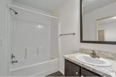 1500 N Angel St E #22, Layton, UT 84041 - Photo 7