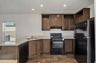 1500 N Angel St E, Layton, UT 84041 - Photo 7