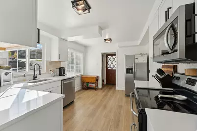 3088 S 100 W, Bountiful, UT 84010 - Photo 9