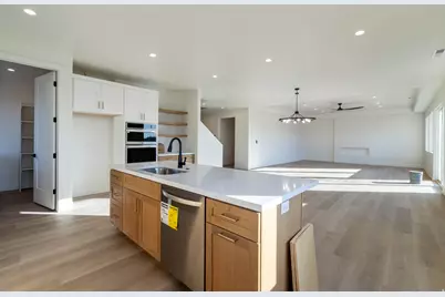 1032 S Wyatt Ln E #4, Washington, UT 84780 - Photo 3