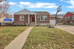 5342 S 2200 W, Roy, UT 84067 - Photo 3