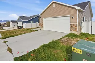 562 W 900 S, Tooele, UT 84074 - Photo 17