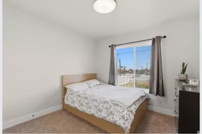 562 W 900 S, Tooele, UT 84074 - Photo 11