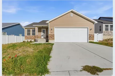 562 W 900 S, Tooele, UT 84074 - Photo 1