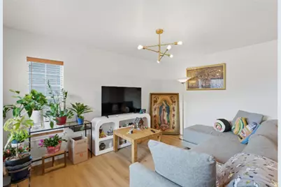 562 W 900 S, Tooele, UT 84074 - Photo 1