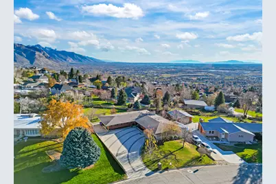 397 W 4125 N, Pleasant View, UT 84414 - Photo 7