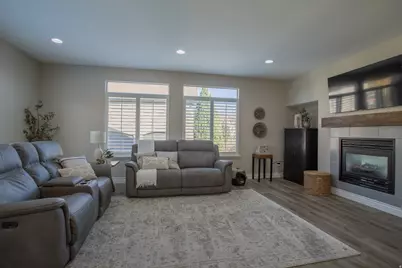 3348 W 200 N, Layton, UT 84041 - Photo 11