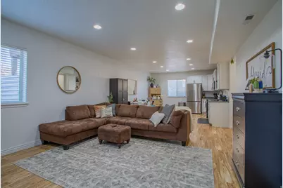 3348 W 200 N, Layton, UT 84041 - Photo 33