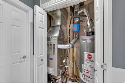 9144 S Jefferson Pl, Sandy, UT 84070 - Photo 17