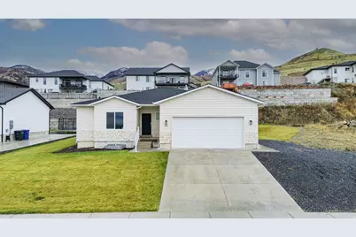 656 S 1080 E, Smithfield, UT 84335 - Photo 3