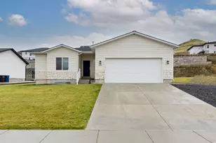 656 S 1080 E, Smithfield, UT 84335 - Photo 1