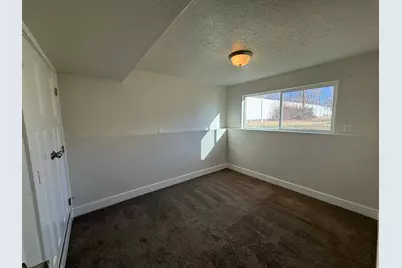 235 S 300 W, Price, UT 84501 - Photo 23