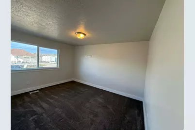 235 S 300 W, Price, UT 84501 - Photo 19