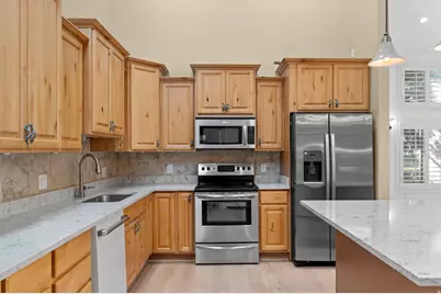 3305 N Shadowbrook Cir, Provo, UT 84604 - Photo 9