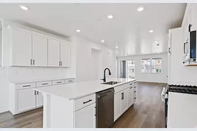 12682 S Lincoln Peak Ln #113, Herriman, UT 84096 - Photo 5