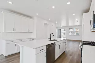 12682 S Lincoln Peak Ln, Herriman, UT 84096 - Photo 5