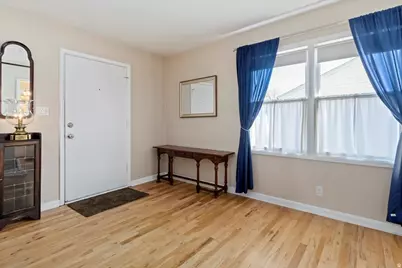 119 W 5878 S, Murray, UT 84107 - Photo 11