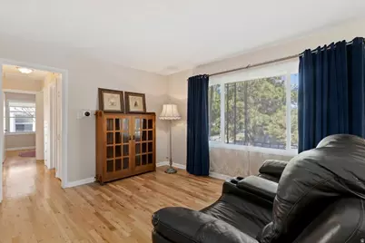 119 W 5878 S, Murray, UT 84107 - Photo 9