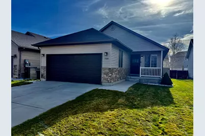 1526 E Shadow Dr, Eagle Mountain, UT 84005 - Photo 1