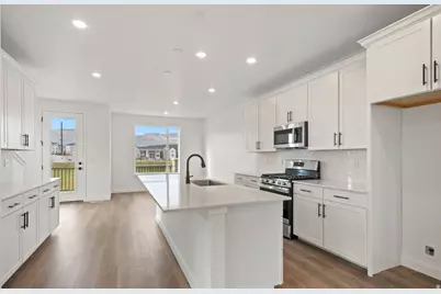 12686 S Lincoln Peak Lan #114, Herriman, UT 84096 - Photo 3