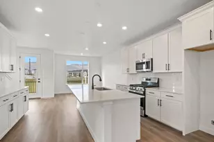 12686 S Lincoln Peak Lan, Herriman, UT 84096 - Photo 3