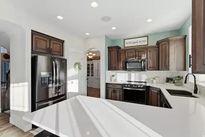 2851 W 175 N, West Point, UT 84015 - Photo 9