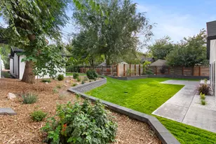 1972 E La Cresta Dr S, Cottonwood Heights, UT 84121 - Photo 39