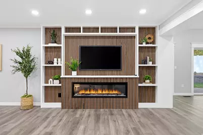 1972 E La Cresta Dr S, Cottonwood Heights, UT 84121 - Photo 9