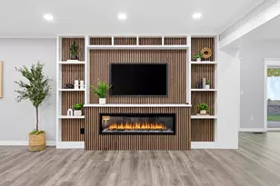 1972 E La Cresta Dr S, Cottonwood Heights, UT 84121 - Photo 9