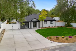 1972 E La Cresta Dr S, Cottonwood Heights, UT 84121 - Photo 3