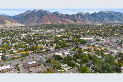 1972 E La Cresta Dr S, Cottonwood Heights, UT 84121 - Photo 57