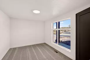 2493 W Scenic Dr, Cedar City, UT 84720 - Photo 15
