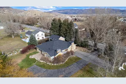 623 N Center St, Midway, UT 84049 - Photo 43