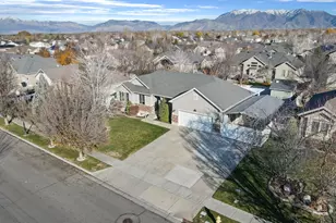 1958 N 2750 W, Clinton, UT 84015 - Photo 9