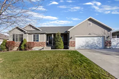 1958 N 2750 W, Clinton, UT 84015 - Photo 5