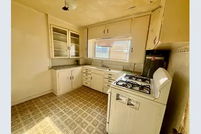 94 E 100 N, Moab, UT 84532 - Photo 15