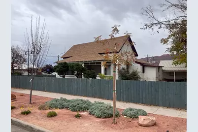 94 E 100 N, Moab, UT 84532 - Photo 27