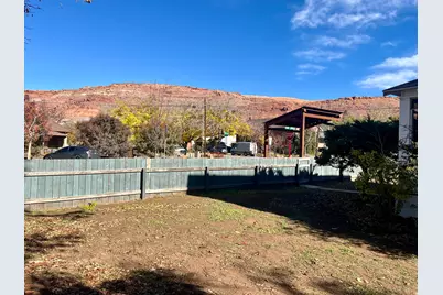 94 E 100 N, Moab, UT 84532 - Photo 25