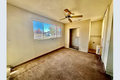 94 E 100 N, Moab, UT 84532 - Photo 21