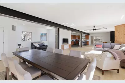 2790 E Lancaster Dr S, Salt Lake City, UT 84108 - Photo 15