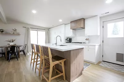 2118 E Terra Linda Dr, Holladay, UT 84124 - Photo 11